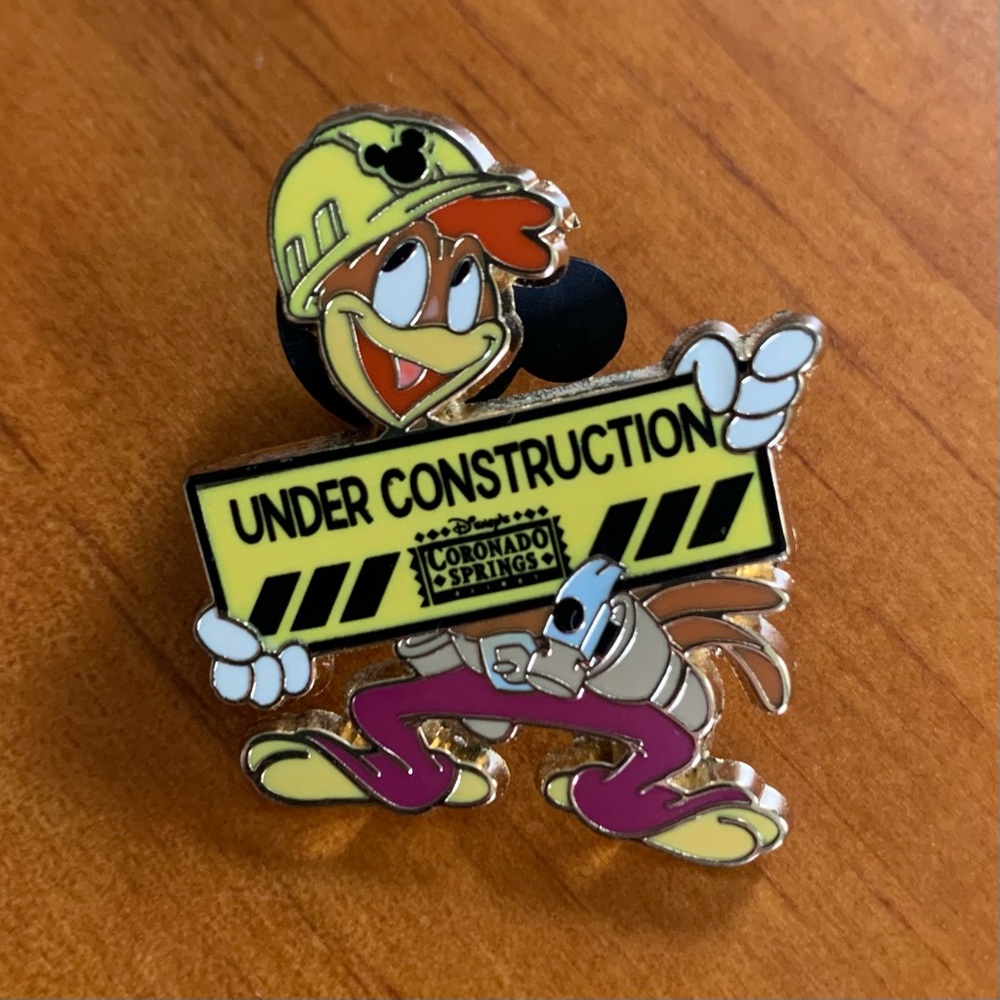 Panchito Pistoles Construction Three Caballeros Disney Coronado Springs pin